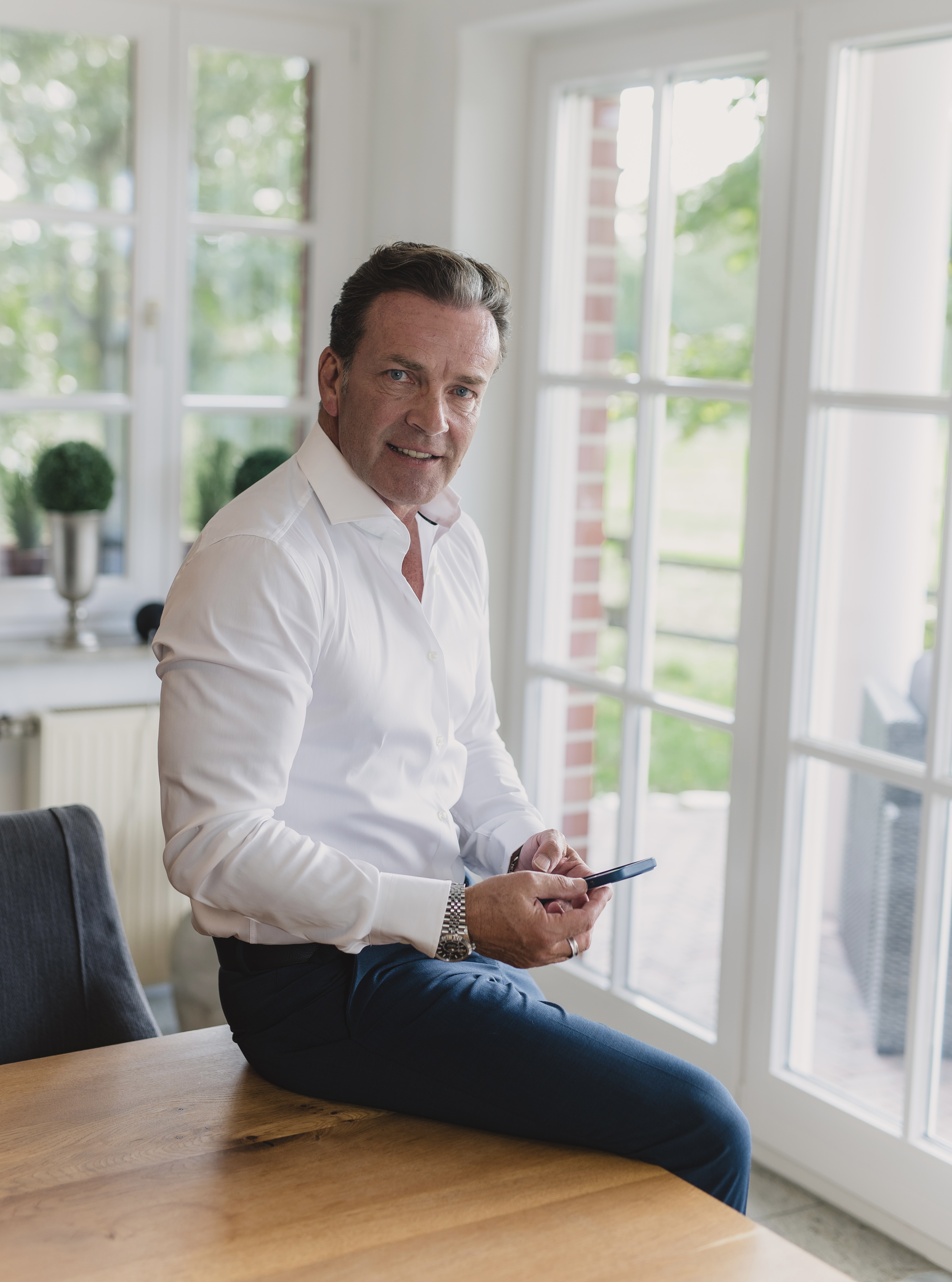 86CA1875-54BE-43FD-BBF3-BC3418187C43_1_201_a